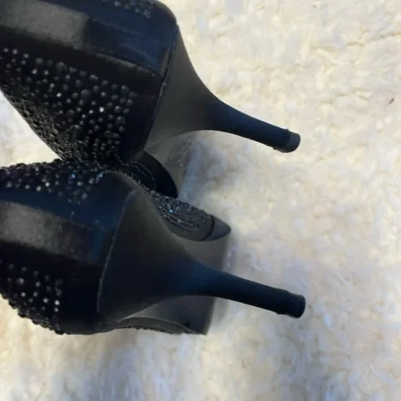 Adrienne Vittadini Pippi Rhinestone Peep Toe Black Platform Heels, size 7 1/2 - Picture 5 of 7
